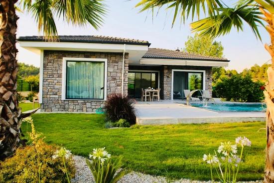 Köyceğiz Toparlarda Satılık Ticari İmarlı Arsa